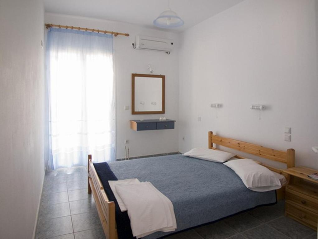 Folies Apartment Lourdata  Room photo